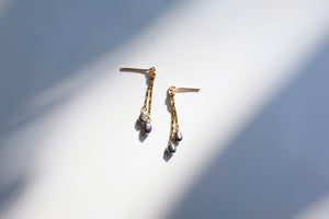 Staccato Earring- Violet Pearls
