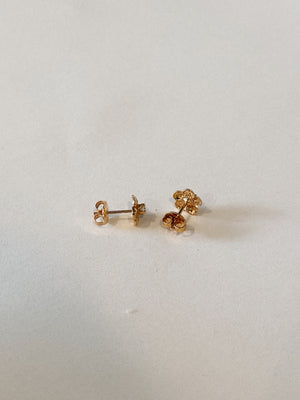 Daisy Studs- Diamond